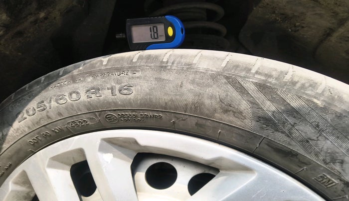 2017 Maruti Vitara Brezza LDI (O), Diesel, Manual, 1,90,527 km, tyre