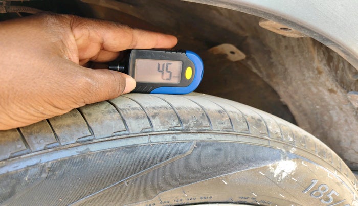 2021 Renault TRIBER RXZ, Petrol, Manual, 97,998 km, tyre