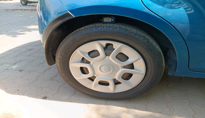 2017 Maruti IGNIS DELTA 1.2 AMT, Petrol, Automatic, 22,654 km, tyre