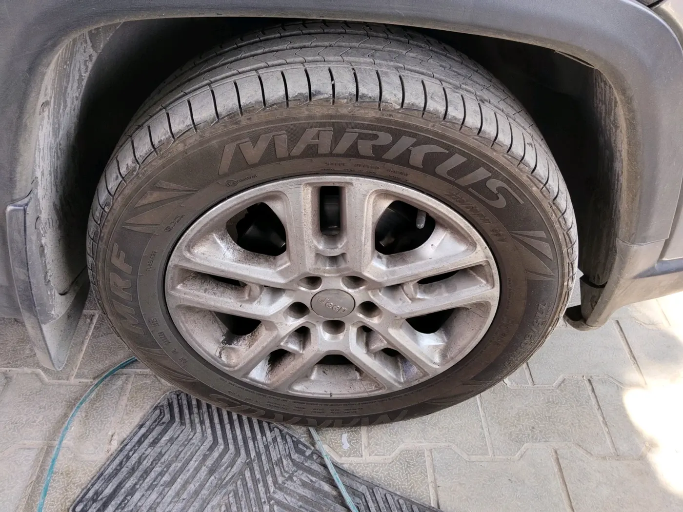 2018 Jeep Compass LIMITED 2.0 DIESEL, Diesel, Manual, 1,39,000 km, tyre