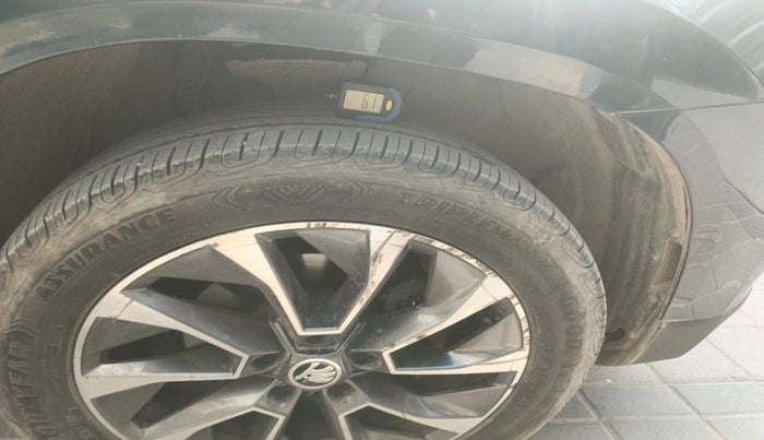 2020 Skoda Karoq STYLE 1.5 TSI AT, Petrol, Automatic, 29,423 km, tyre