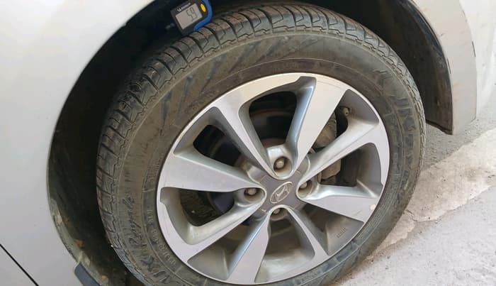 2016 Hyundai Elite i20 ASTA 1.2, Petrol, Manual, 51,821 km, tyre
