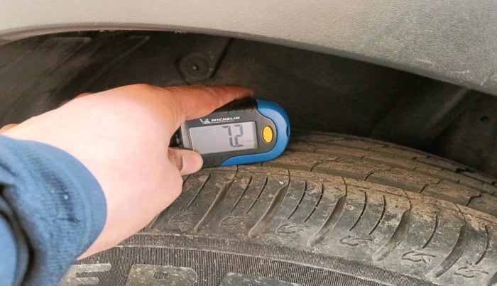 2023 KIA SONET HTK PLUS 1.0 IMT, Petrol, Manual, 6,361 km, tyre