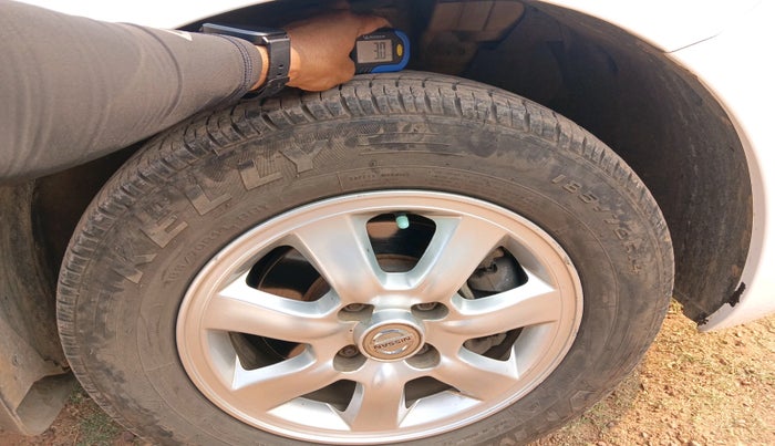 2011 Nissan Sunny XL, Petrol, Manual, 88,894 km, tyre