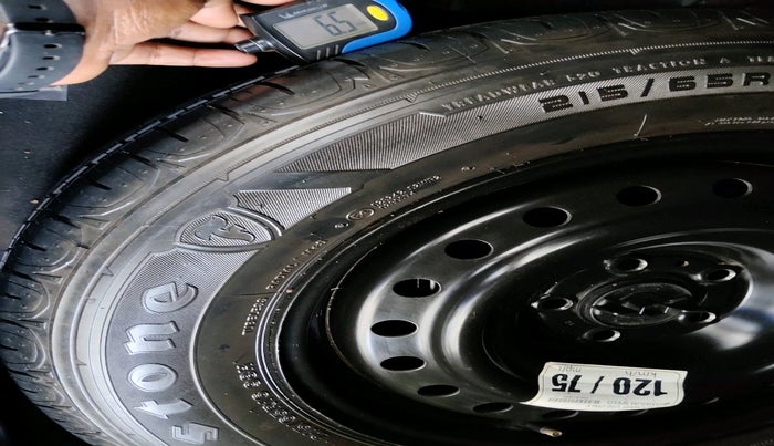 2018 Jeep Compass SPORT 2.0 DIESEL, Diesel, Manual, 1,59,808 km, tyre