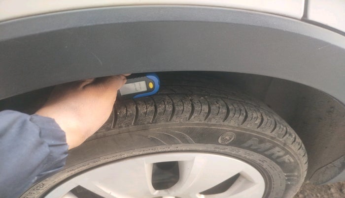 2022 Skoda KUSHAQ ACTIVE 1.0L TSI MT, Petrol, Manual, 66,675 km, tyre