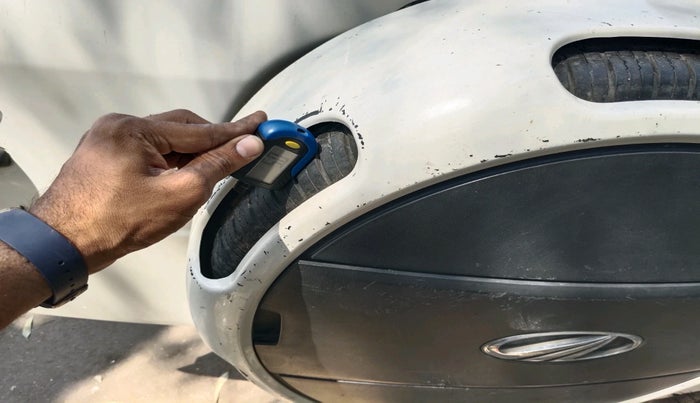 2013 Mahindra Quanto C4, Diesel, Manual, 1,18,478 km, tyre