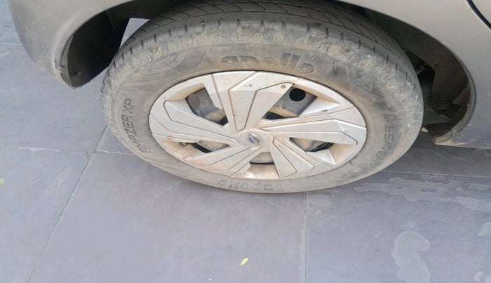 2020 Datsun Redi Go T, CNG, Manual, 77,426 km, tyre