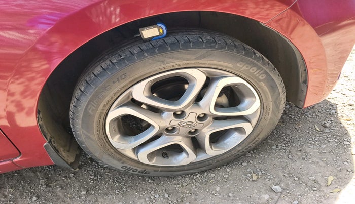 2019 Hyundai Elite i20 ASTA 1.2 (O), Petrol, Manual, 26,954 km, tyre