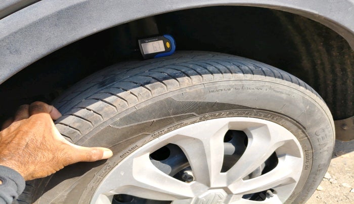 2024 MG ASTOR Sprint 1.5 MT (Ivory), Petrol, Manual, 9,867 km, tyre