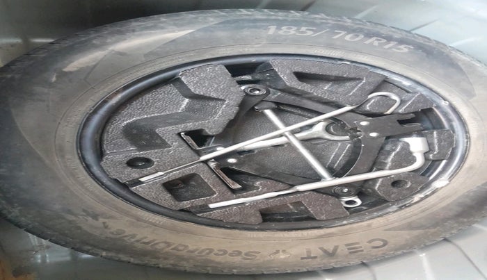 2022 Tata PUNCH ADVENTURE MT, Petrol, Manual, 61,576 km, tyre