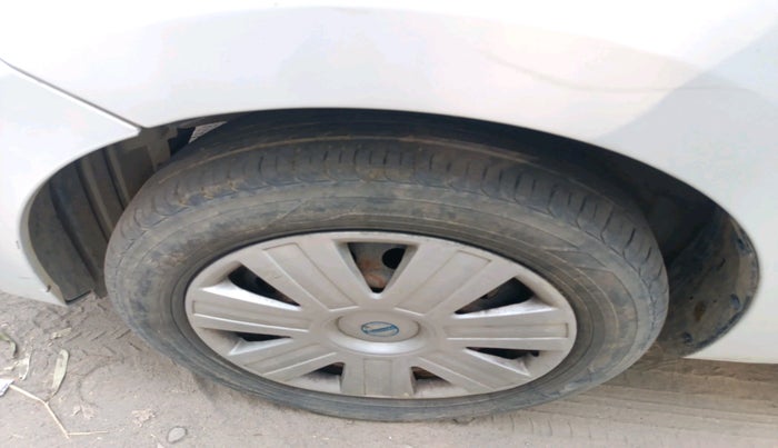 2015 Maruti Celerio VXI, Petrol, Manual, 1,11,752 km, tyre