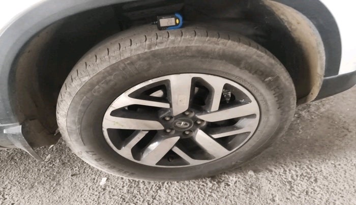 2023 Tata Harrier XZA PLUS O , Diesel, Automatic, 58,088 km, tyre