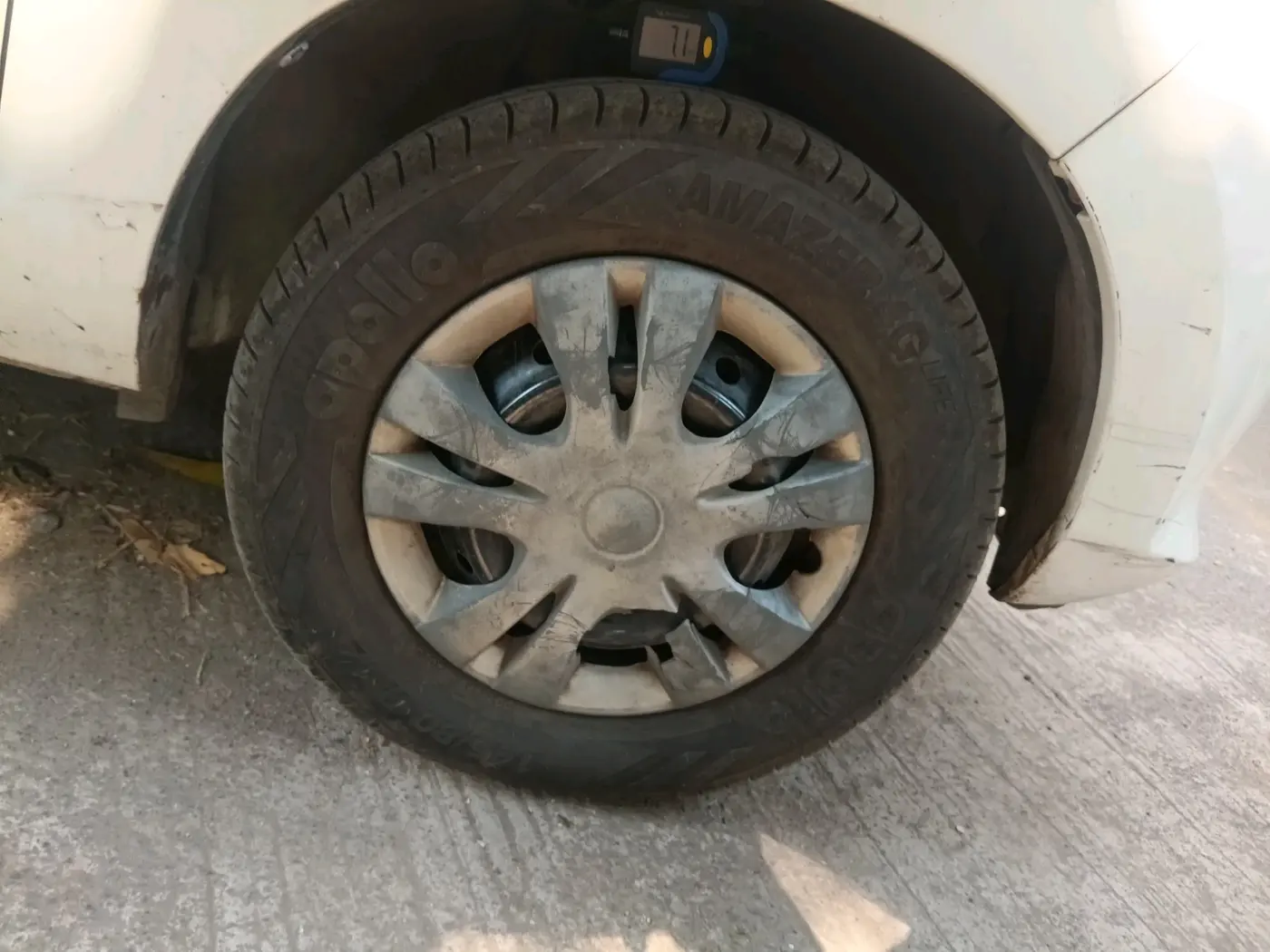 2015 Maruti Alto 800 LXI, Petrol, Manual, 1,01,299 km, tyre