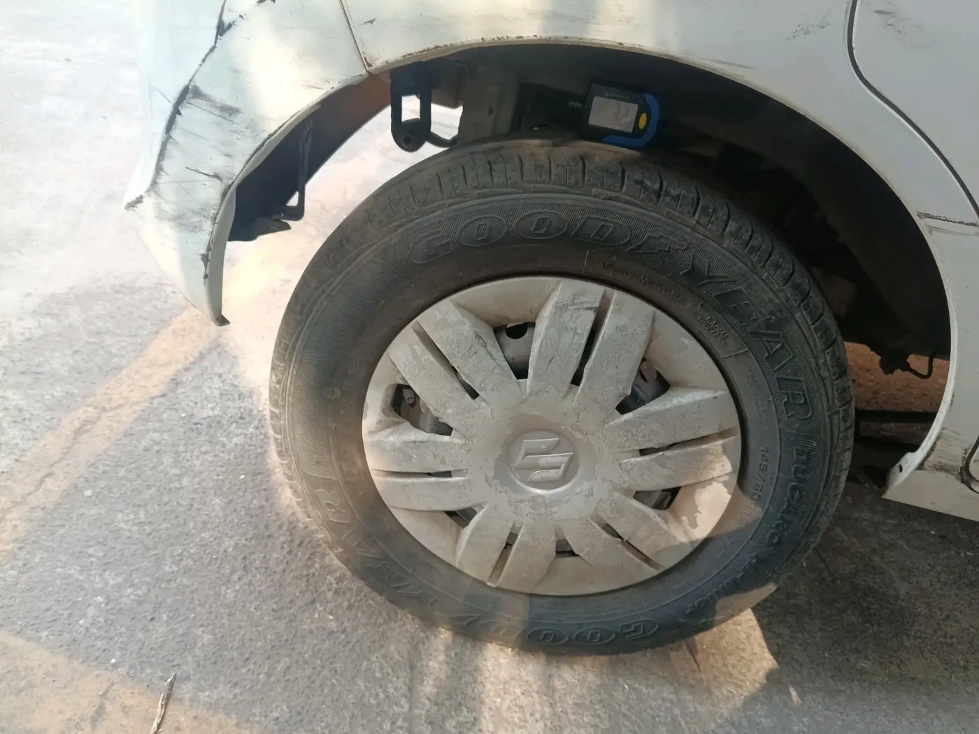 2015 Maruti Alto 800 LXI, Petrol, Manual, 1,01,299 km, tyre