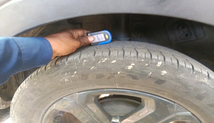 2021 Tata NEXON XZ PLUS PETROL DARK EDITION, Petrol, Manual, 42,386 km, tyre