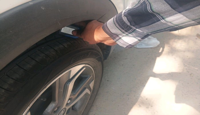 2018 Hyundai Creta SX AT 1.6 PETROL, Petrol, Automatic, 1,55,066 km, tyre