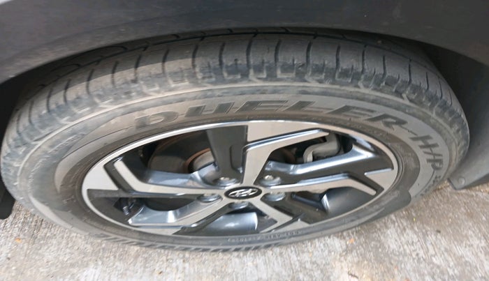 2018 Hyundai Creta SX (O) 1.6 PETROL, Petrol, Manual, 1,26,337 km, tyre