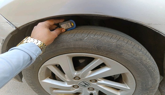 2017 Honda Jazz 1.2L I-VTEC VX, Petrol, Manual, 1,17,725 km, tyre