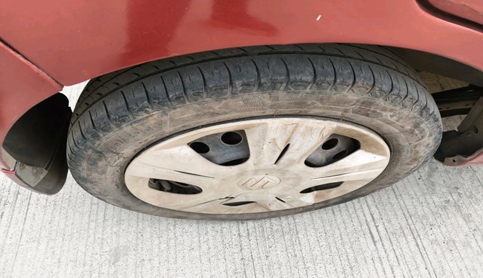 2013 Maruti Wagon R 1.0 VXI, CNG, Manual, 72,259 km, tyre