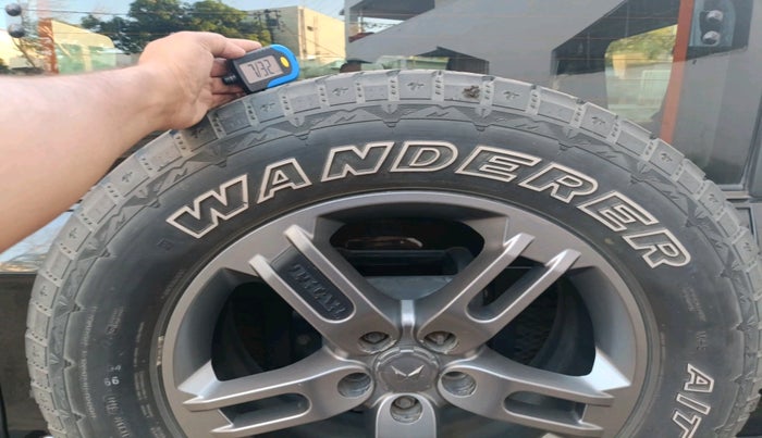 2024 Mahindra Thar LX HARD TOP 4WD MT, Diesel, Manual, 29,768 km, tyre