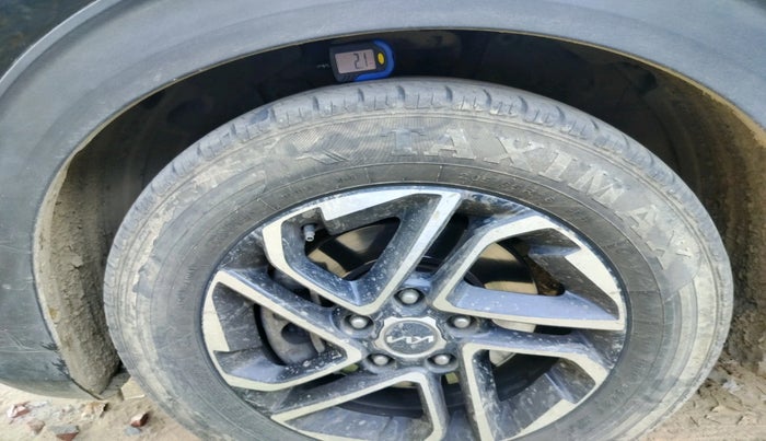 2023 KIA CARENS PRESTIGE PLUS 1.5 DIESEL 7 STR, Diesel, Manual, 1,24,670 km, tyre