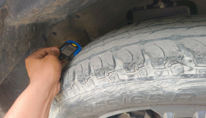 2021 Mahindra Thar LX PETROL HT 4WD AT, Petrol, Automatic, 40,311 km, tyre