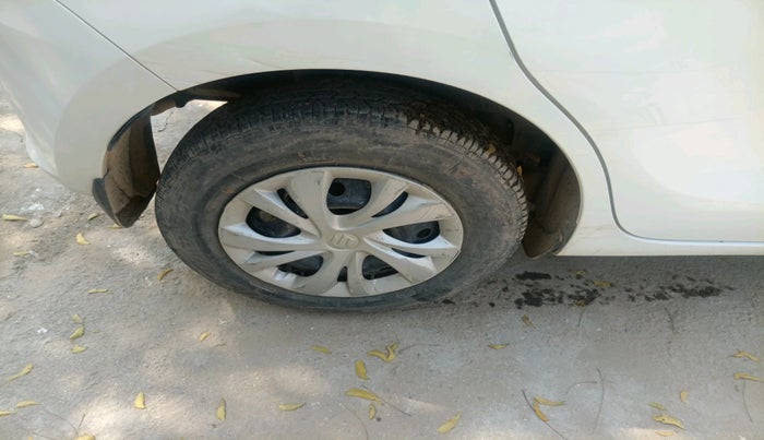 2020 Maruti Swift VXI, Petrol, Manual, 51,235 km, tyre