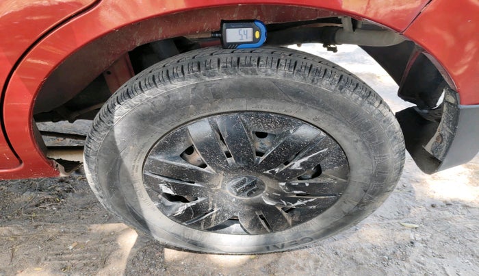 2017 Maruti Alto 800 LXI O, Petrol, Manual, 62,959 km, tyre