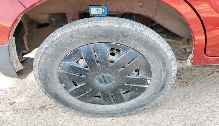 2017 Maruti Alto 800 LXI O, Petrol, Manual, 62,959 km, tyre