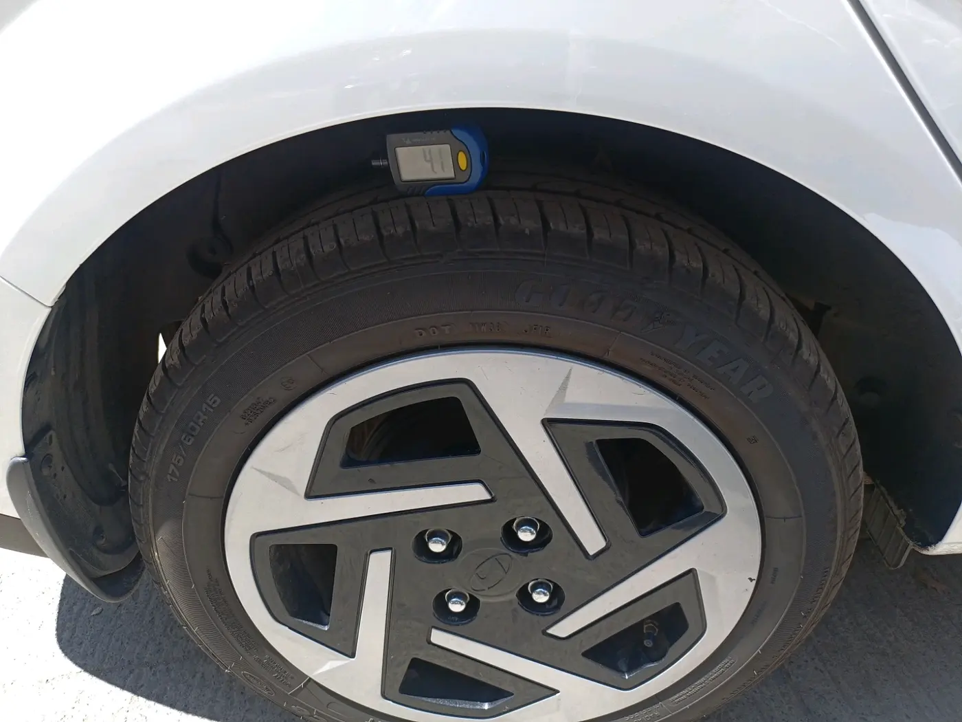 2025 Hyundai AURA S 1.2 CNG, CNG, Manual, 8,285 km, tyre