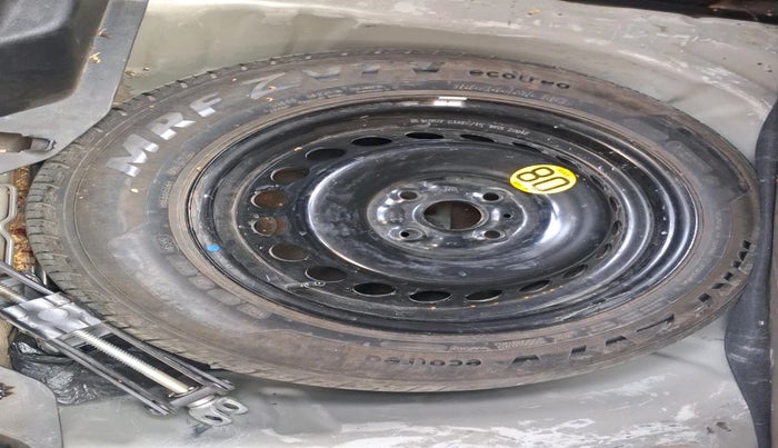 2021 Maruti Baleno ZETA PETROL 1.2, Petrol, Manual, 62,206 km, tyre