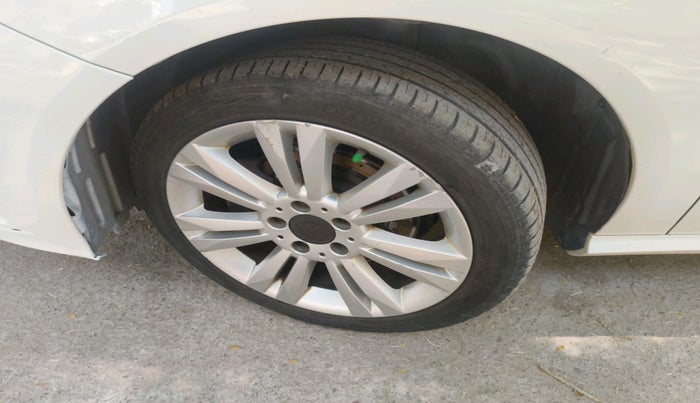 2012 Mercedes Benz B Class B 180 SPORTS PETROL, Petrol, Automatic, 67,026 km, tyre