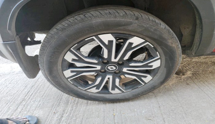 2023 Renault Kiger RXZ AMT DUAL TONE, Petrol, Automatic, 15,195 km, tyre