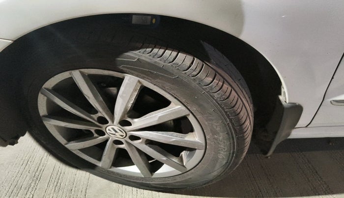 2019 Volkswagen Ameo HIGHLINE PLUS 1.5L AT 16 ALLOY, Diesel, Automatic, 48,114 km, tyre