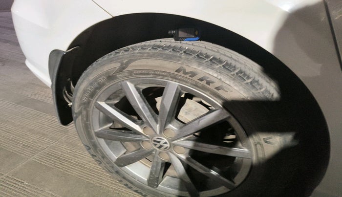 2019 Volkswagen Ameo HIGHLINE PLUS 1.5L AT 16 ALLOY, Diesel, Automatic, 48,114 km, tyre