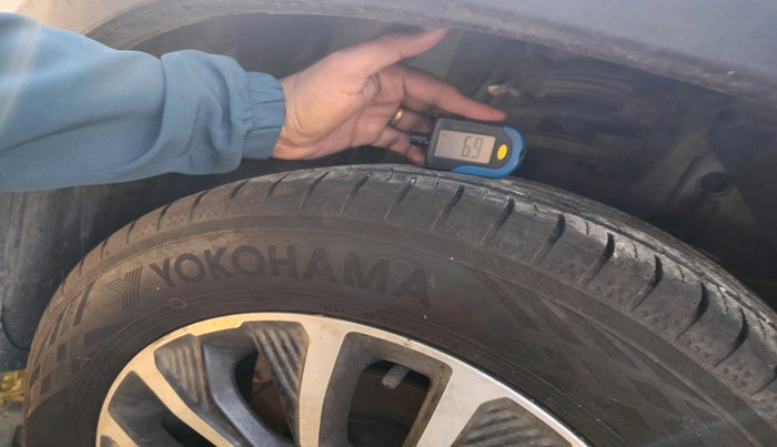 2022 Toyota URBAN CRUISER PREMIUM GRADE AT, Petrol, Automatic, 61,859 km, tyre