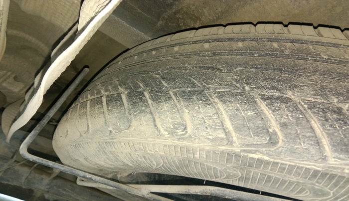 2015 Renault Duster 110 PS RXL DIESEL, Diesel, Manual, 1,70,164 km, tyre