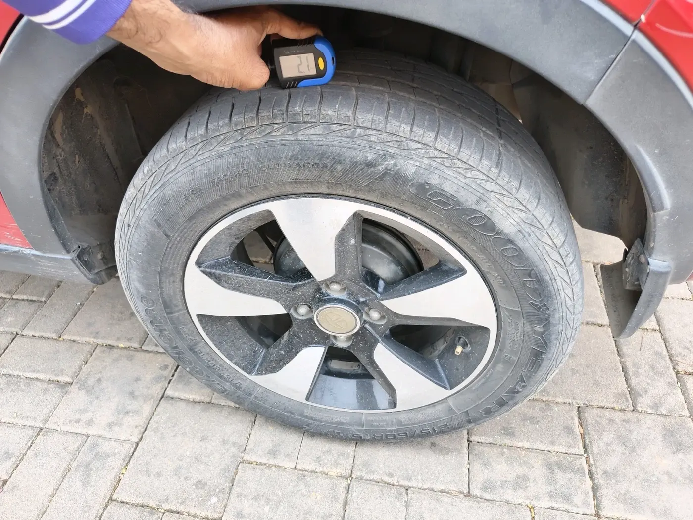 2018 Tata NEXON XZA PLUS PETROL, Petrol, Automatic, 50,460 km, tyre