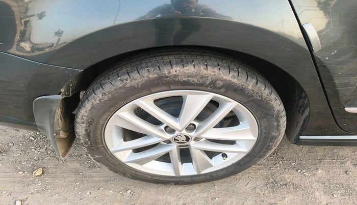 2020 Skoda Rapid STYLE TSI, Petrol, Manual, 76,338 km, tyre