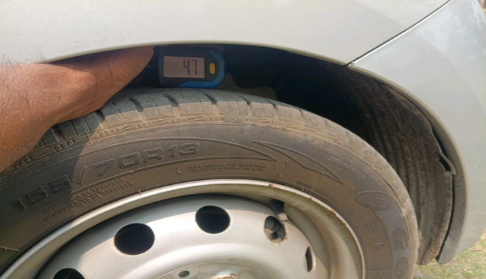 2018 Hyundai Eon ERA +, Petrol, Manual, 18,561 km, tyre