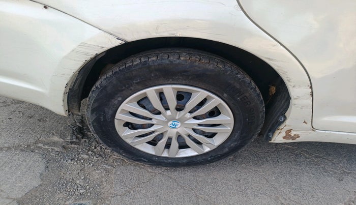 2009 Maruti Swift Dzire VDI, Diesel, Manual, 3,25,091 km, tyre