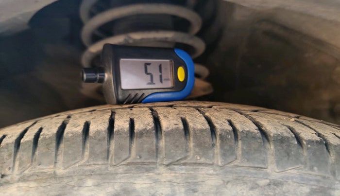 2013 Hyundai i10 MAGNA 1.1 LPG, Petrol, Manual, 47,671 km, tyre