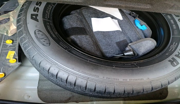 2021 KIA SELTOS GTX PLUS AT 1.5 DIESEL, Diesel, Automatic, 1,17,653 km, tyre