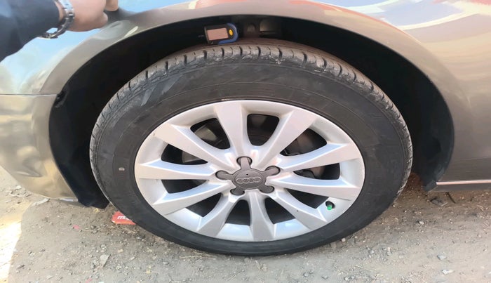 2014 Audi A6 2.0 TDI PREMIUM PLUS, Diesel, Automatic, 1,38,860 km, tyre