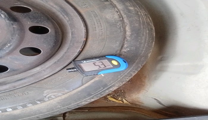 2012 Maruti Swift Dzire VDI, Diesel, Manual, 1,26,499 km, tyre