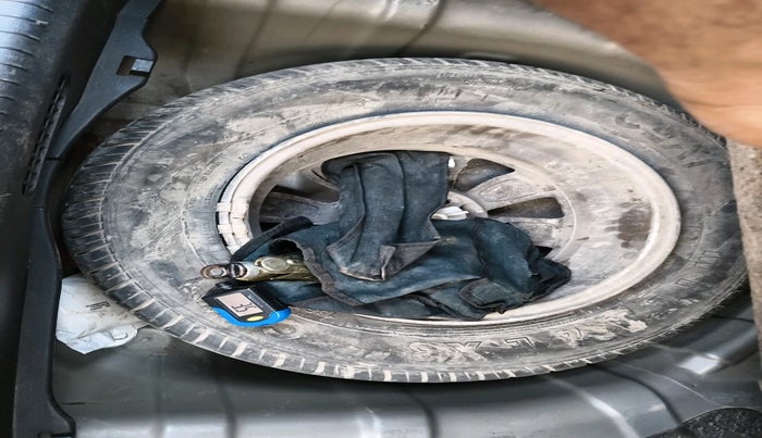 2012 Hyundai i20 SPORTZ 1.2, Petrol, Manual, 1,43,500 km, tyre