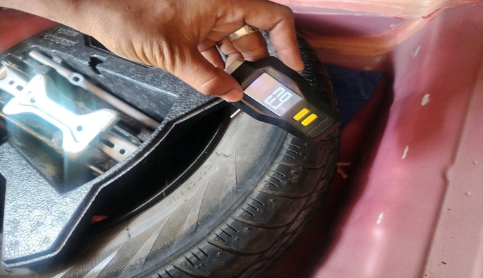 2017 Maruti Celerio ZXI AMT (O), Petrol, Automatic, 43,495 km, tyre