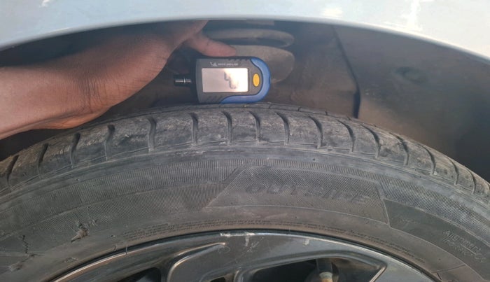 2019 Hyundai GRAND I10 NIOS SPORTZ AMT 1.2 KAPPA VTVT, Petrol, Automatic, 30,086 km, tyre