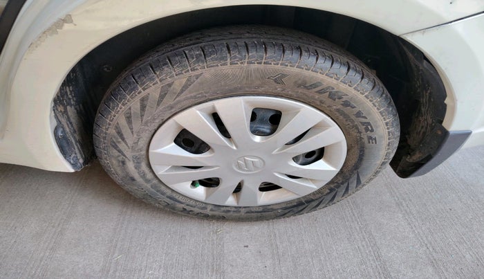 2011 Maruti Swift Dzire VDI, Diesel, Manual, 47,300 km, tyre